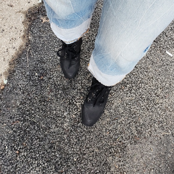 SALE Kenneth Cole Boots - Picture 2 of 8